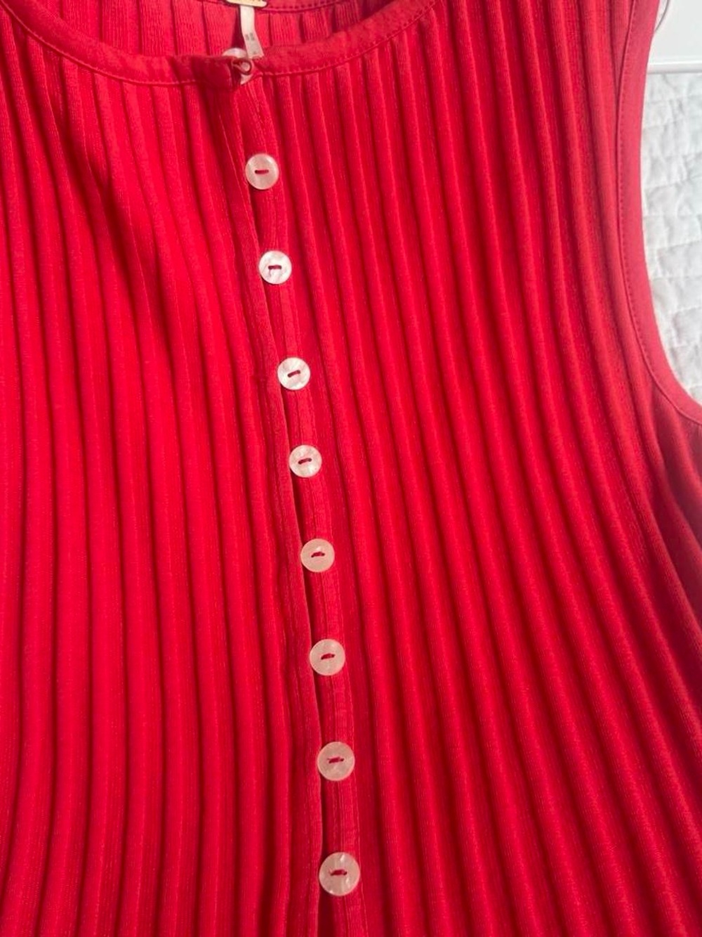 Free People Red Ribbed Button-Front Tank - Picture 4 of 4